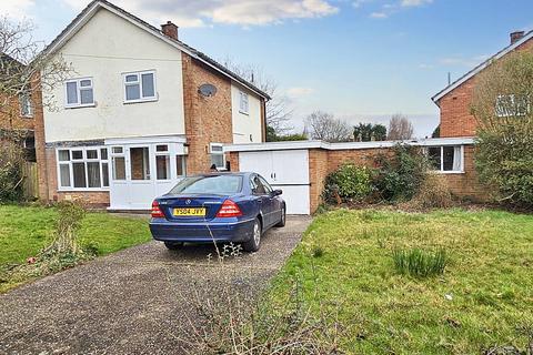 3 bedroom detached house to rent - Newnham Rise, Shirley B90