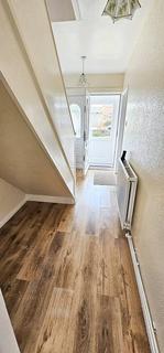 3 bedroom detached house to rent - Newnham Rise, Shirley B90