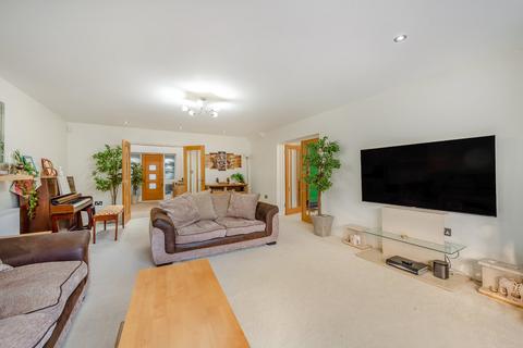 5 bedroom detached house for sale, Jennings Way, Hertfordshire EN5