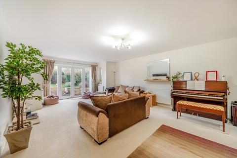 5 bedroom detached house for sale, Jennings Way, Hertfordshire EN5