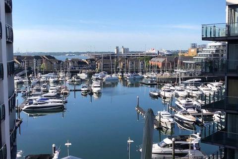 3 bedroom apartment for sale, Channel Way, Southampton, Hampshire