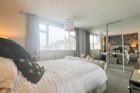 3 bedroom semi-detached house for sale, Staverton Close, Stoke Lodge, Bristol, BS34