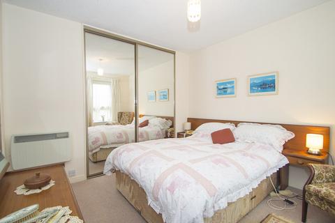 1 bedroom retirement property for sale, Larchfield Neuk, Balerno EH14