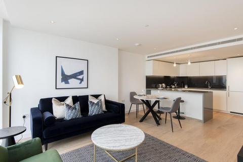 1 bedroom apartment to rent, Landmark Pinnacle, Marsh Wall, London E14