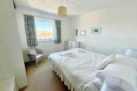 2 bedroom flat for sale, Swanage