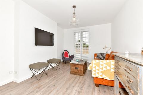 1 bedroom flat for sale, Royal Crescent, Margate, Kent
