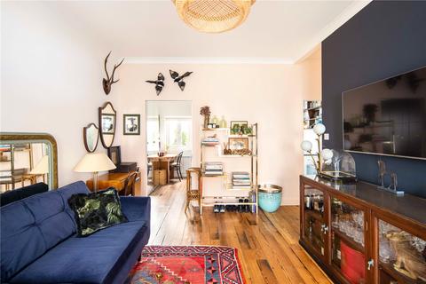 1 Fuller Close, London, E2 6DX