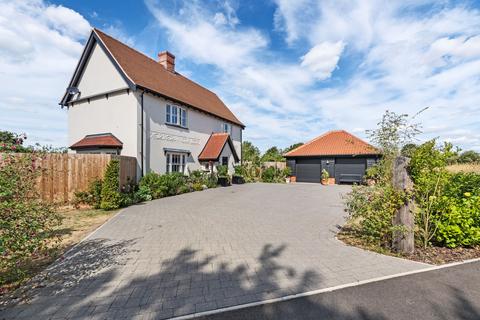 4 bedroom detached house for sale, Abbots Way, Botesdale IP22