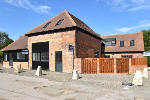 3 bedroom barn conversion for sale, Bury Farm Courtyard, Pednor Road, Buckinghamshire, HP5