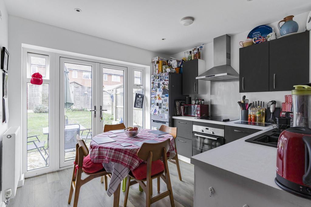 Hawthorn Gardens, Harwell, OX11 2 bed semidetached house for sale £