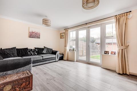 74 Horton Crescent, Epsom, KT19 8AA