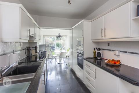 3 bedroom semi-detached house for sale - Baguley Drive, Bury, Greater Manchester, BL9 8HS