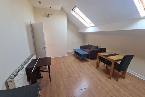 1 bedroom flat to rent - Wesley Road, Leeds