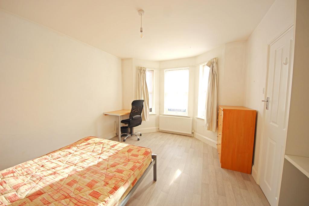 Bedroom 1 b