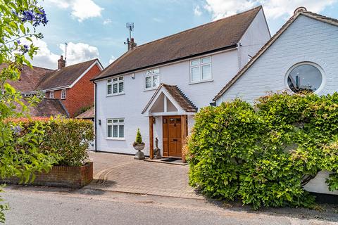 4 bedroom cottage for sale, Swan Lane, Ingatestone CM4