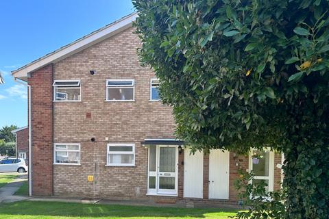 2 bedroom ground floor flat to rent, Maugham Court, Whitstable CT5