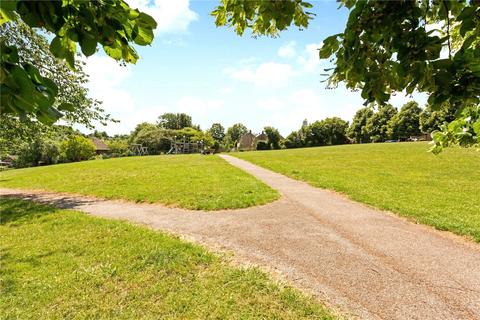 24 Kestrel Close, Winchester, SO22 4QF