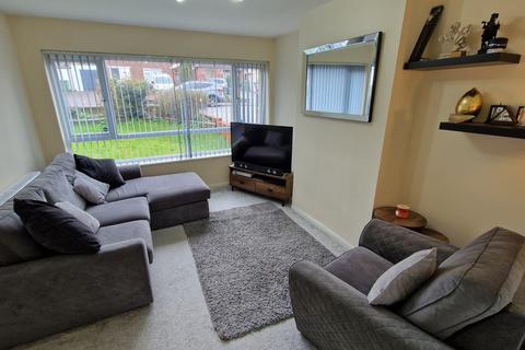 3 bedroom semi-detached house for sale - Lubbesthorpe Road, Leicester LE3