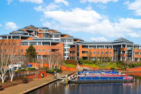 2 bedroom penthouse for sale - Waterfront West, Brierley Hill, West Midlands, DY5