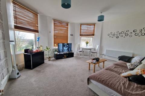 2 bedroom flat for sale, Wellswood, Torquay