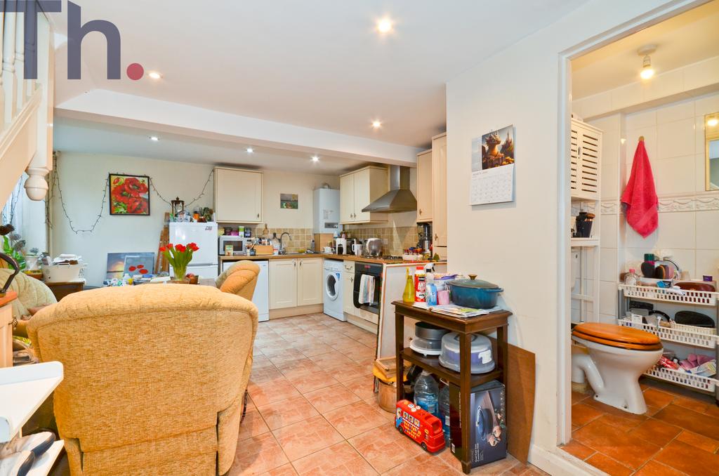 Kitchen &amp; Downstairs WC.JPG