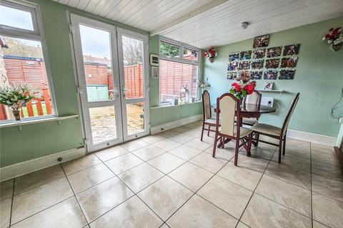 16 Abbotts Close, Romford, RM7 8QU
