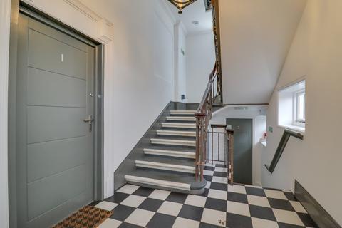 Flat 1, Old Library, 52 Oak Road, Southampton, SO19 9BR