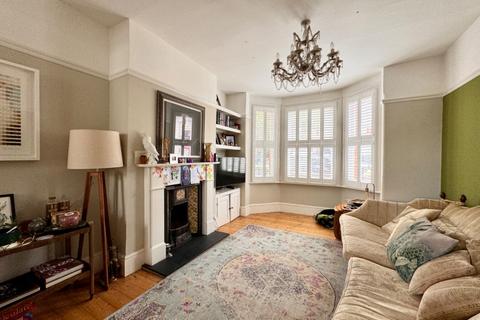20 Isla Road, London, SE18 3AA