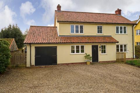 4 bedroom detached house for sale, Mellis Road, Diss IP22