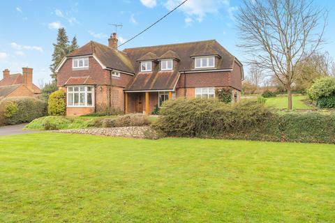 5 bedroom detached house for sale, Wood View, Wendover