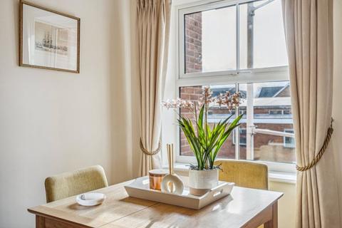 2 bedroom apartment for sale, Dean Street, Marlow SL7