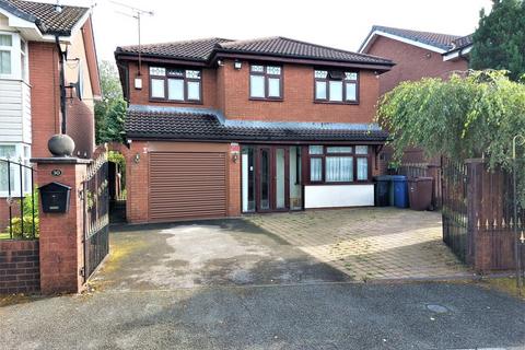 4 bedroom detached house for sale, St Josephs Avenue, Whitefield, M45