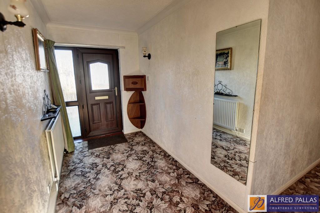 Natley Avenue, East Boldon 3 bed detached bungalow for sale £350,000