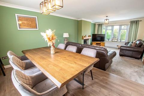 7 The Meadow, Caistor, Market Rasen, LN7 6XD