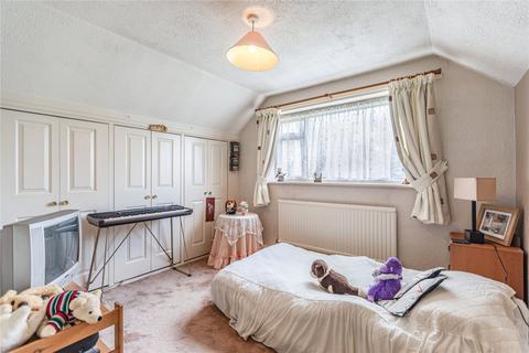 3 bedroom detached house for sale - Chertsey, Surrey KT16