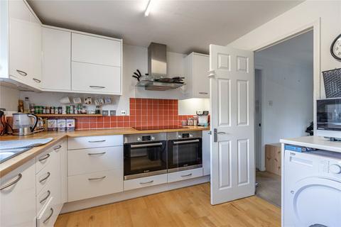 2 bedroom detached house for sale, Woodlands, Addlestone KT15