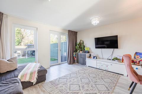 2 bedroom end of terrace house for sale, Hawker Drive, Surrey KT15