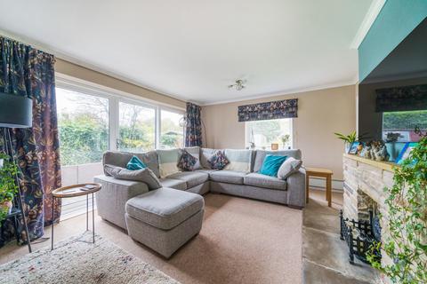 Jays Nursery Close, Woking, GU21 4UQ