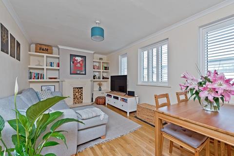 24 Central Parade, Surbiton, KT6 4PJ