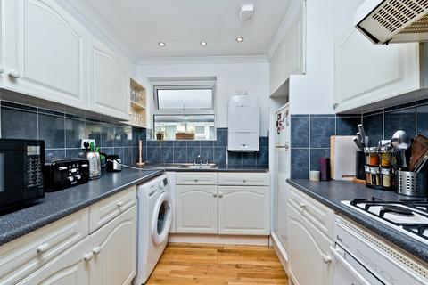 24 Central Parade, Surbiton, KT6 4PJ