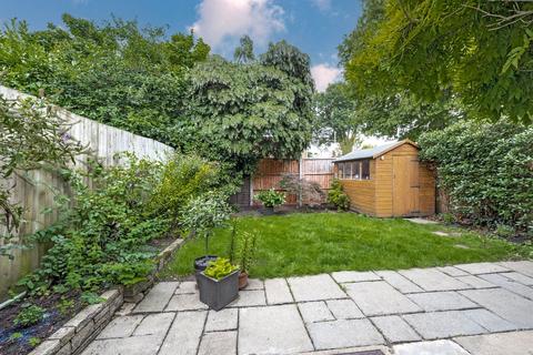 12 Hook Road, Surbiton, KT6 5BH