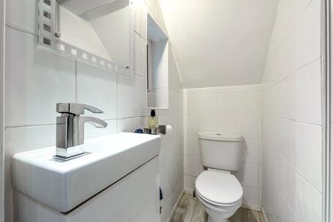12 Hook Road, Surbiton, KT6 5BH