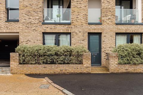 96 Brighton Road, Surbiton, KT6 5PP