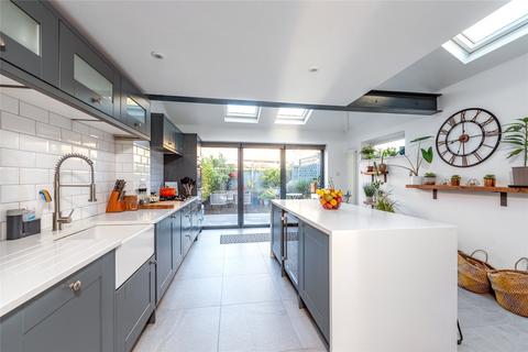 27 Beaconsfield Road, Surbiton, KT5 9AW