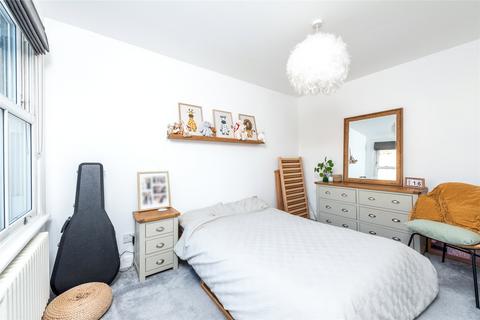 27 Beaconsfield Road, Surbiton, KT5 9AW
