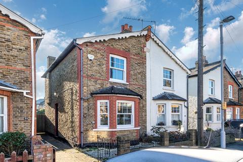 52 Beaconsfield Road, Surbiton, KT5 9AP