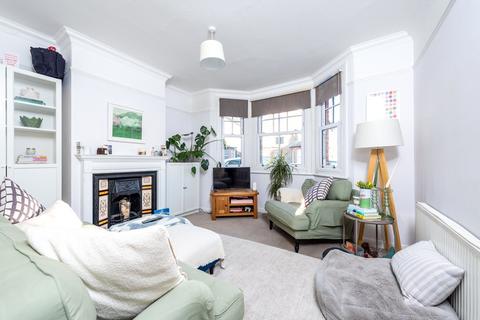 52 Beaconsfield Road, Surbiton, KT5 9AP