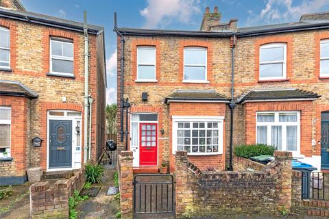 3 bedroom end of terrace house for sale, Lenelby Road, Surbiton KT6