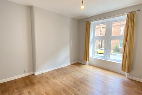 2 bedroom flat to rent, West End Park Street, Woodlands G3