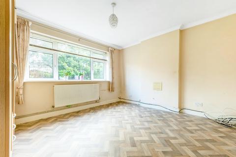 195 Bexley Road, London, SE9 2PP